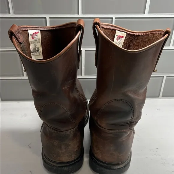 Red Wing Shoes Men's Brown Safety Toe Pull-On Leather Work Boots Men’s Size 9