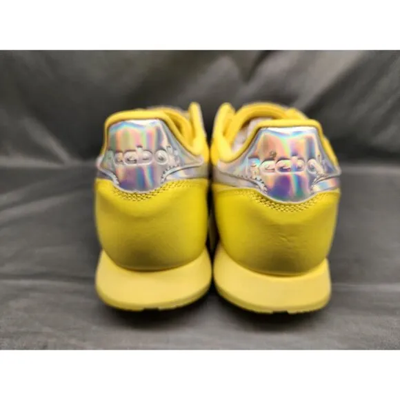 Reebok Girls Classic Leather Casual Sneakers Yellow Silver Size 5.5 NEW NO BOX!