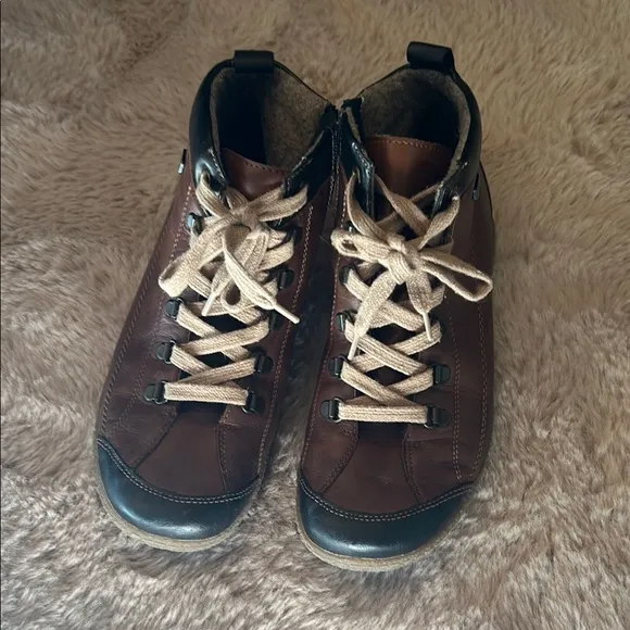 Remonte Brown and Black Lace Up Boots with Durable Sole