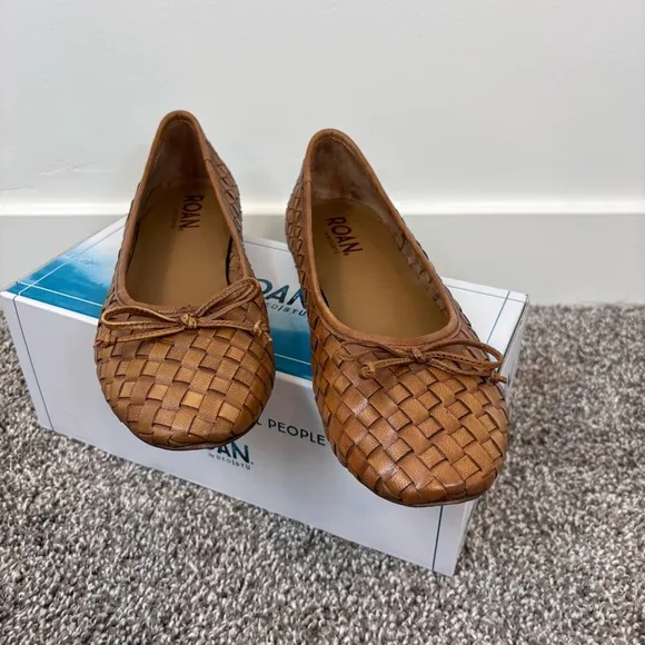 Roan by Bed Stu Nataly Woven Flat 9.5 NEW in box Tan Leather