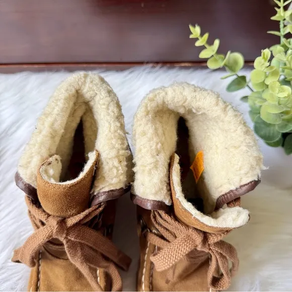 Rocket Dog Bonfire Tan Suede Lace-Up Wedge Boots with Faux Shearling Lining