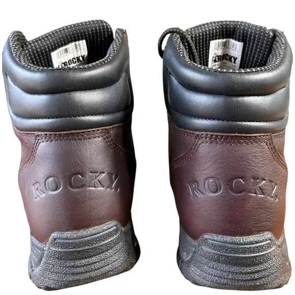 Rocky -Men’s 9.5 “MOBILITE” waterproof steel toe hiking/work boots. Like new!!!