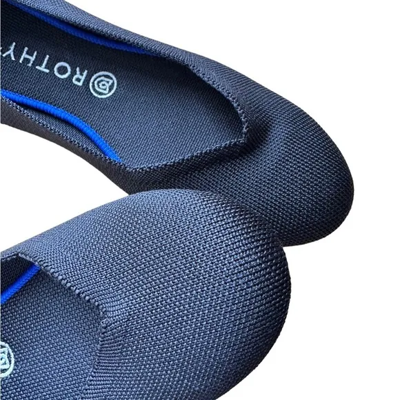 Rothy’s Black Round Blue Halo Toe Flat Shoes Size W10