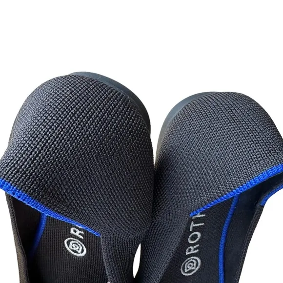 Rothy’s Black Round Blue Halo Toe Flat Shoes Size W10