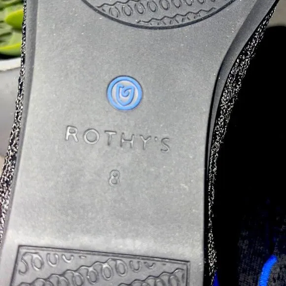 Rothys honeycomb round toe size 8 flat shoes