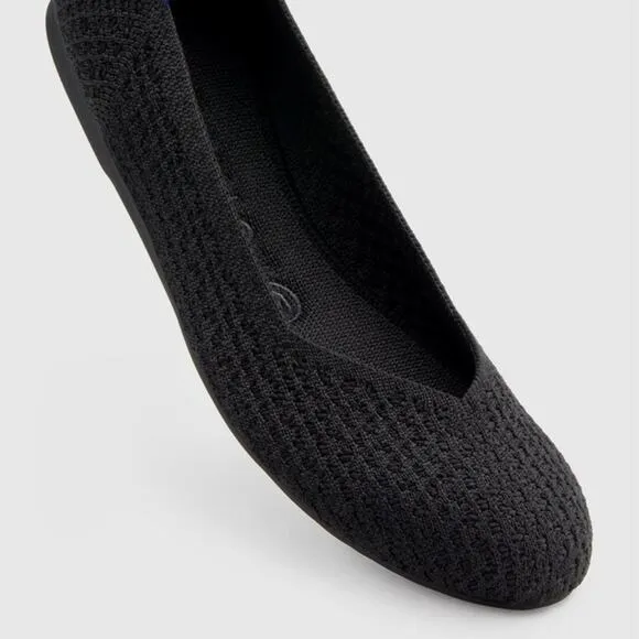 Rothys honeycomb round toe size 8 flat woman’s shoes