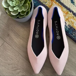 Rothys petal pink size 7.5 woman’s pointed flat