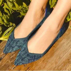 Rothy’s point emerald green snake size 7 woman’s flat shoes