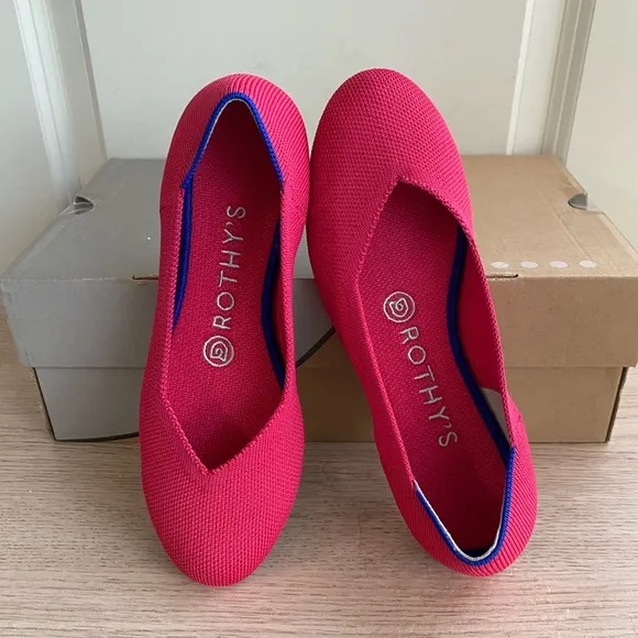 Rothy's RARE RETIRED Hot Pink Round Toe Ballet Flat Shoes - Size 6 EUC