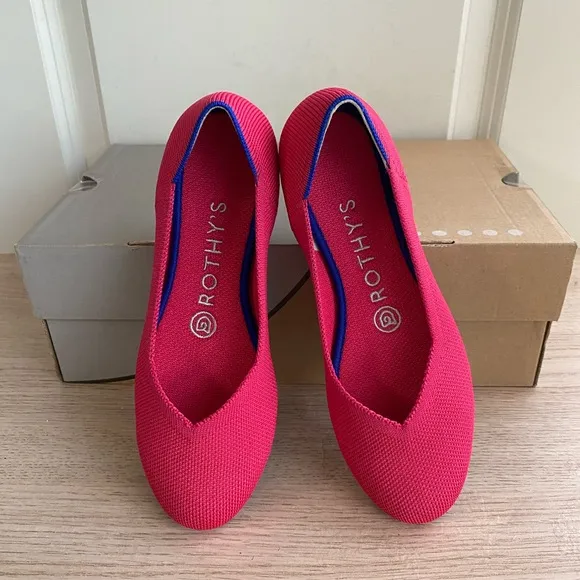 Rothy's RARE RETIRED Hot Pink Round Toe Ballet Flat Shoes - Size 6 EUC