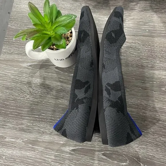 Rothys retired camouflage gray size 6.5 pointed f…