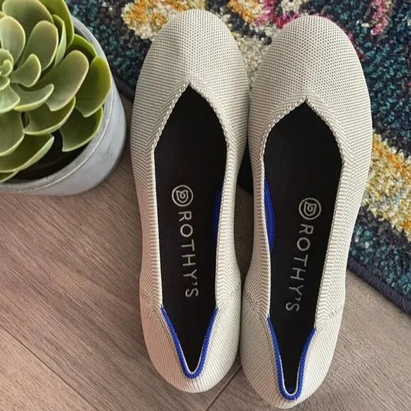 Rothy’s round toe size 10.5 light gray woman’s flat shoes