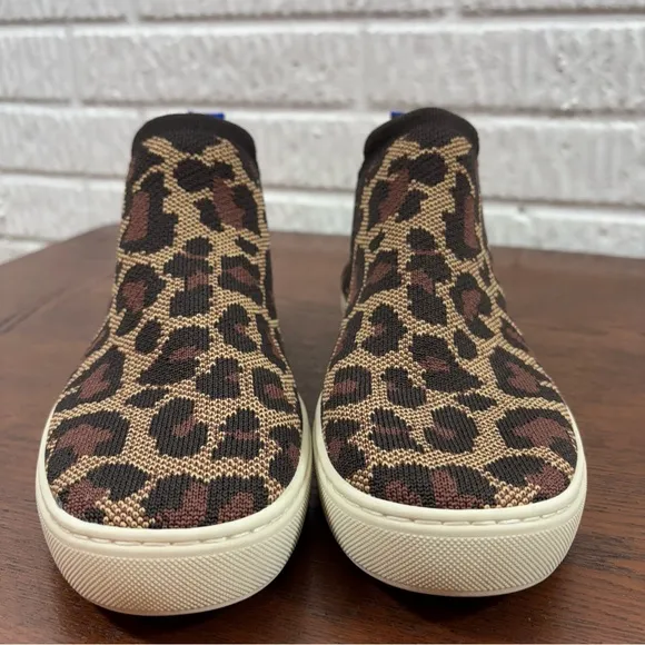 Rothys The Chelsea Wildcat Leopard Print Slip On Ankle Shoes Knit Boots Size 8.5
