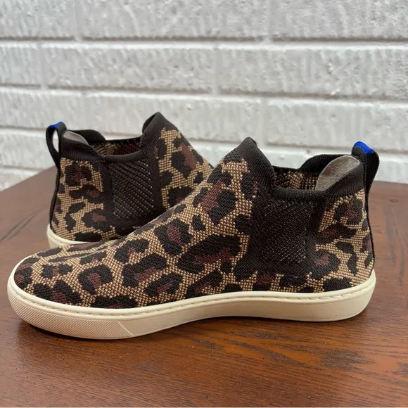 Rothys The Chelsea Wildcat Leopard Print Slip On Ankle Shoes Knit Boots Size 8.5