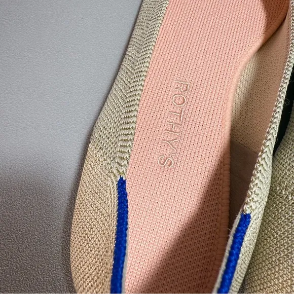 Rothy's The Flat Light Gold Metallic Round Toe Slip-On Ballet Flats NWOT 8.5