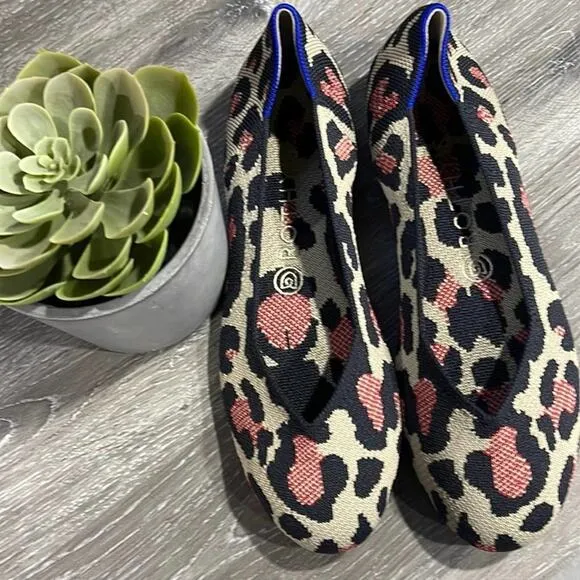 Rothy’s the flat red cat size 8 woman’s round toe flat shoes