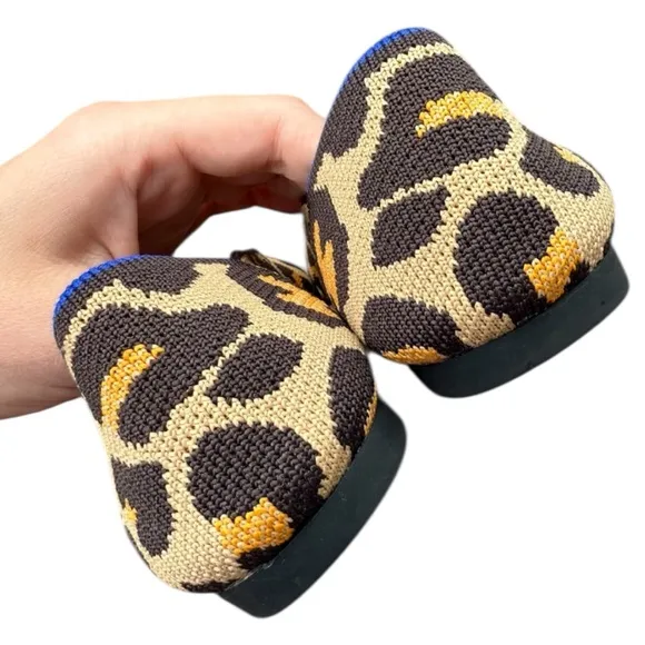Rothy’s The Point Desert Cat Size W7.5 Pointed Toe Slip On Shoes