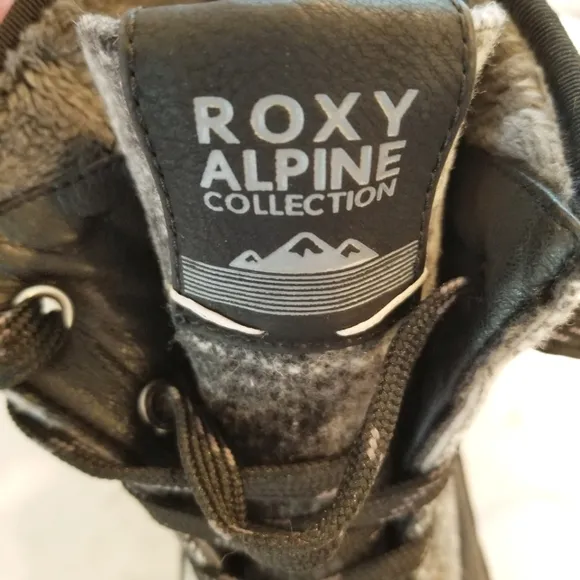 Roxy Hail Ya Black Alpine Collection Winter Snow Boots Plaid Sturdy NWOT Sz 7