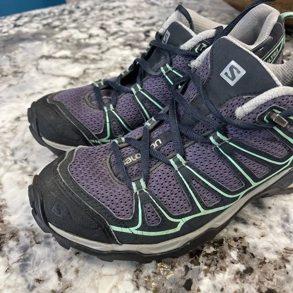 Salomon Hiking Shoes woman’s size 7.5