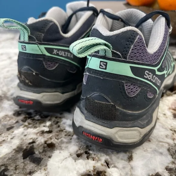 Salomon Hiking Shoes woman’s size 7.5