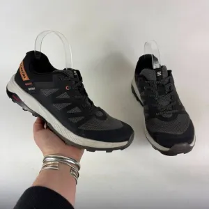 Salomon Outrise Gore-Tex Hiking Shoes Womens 8.5 Black Gray Mesh Lace-Up Low Top