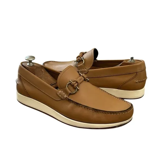 Salvatore Ferragamo Men's Tan Leather Gancini Buckle Deck Shoes Size 10 Roomy