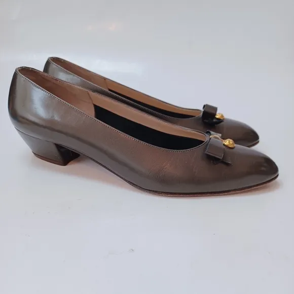 Salvatore Ferragamo Shoes Bow On Toe Low Heel Pumps Classic Womens 9