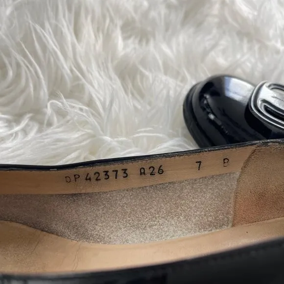Salvatore Ferragamo Women's Flat Shoes/Patent Leather/Black Size 7