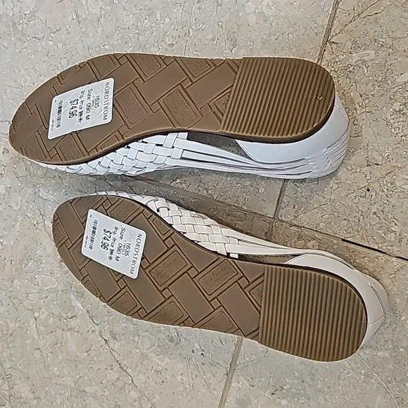 Sam Edelman White Weaved Leather Flat Slip On Shoes - Size OS