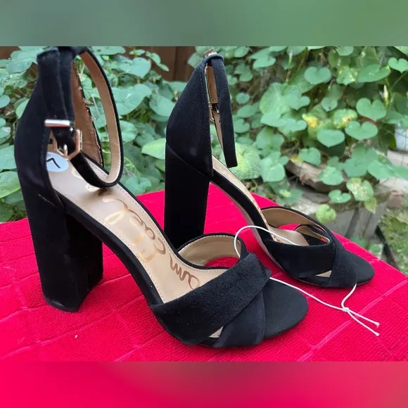 Sam Edelman Yancy Block Heel Ankle Strap Sandals Black Suede Size 7 NWOB