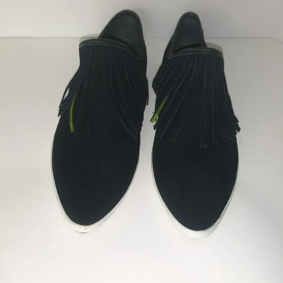 Sanuk Kat Fringe Black Suede Sidewalk Flat Slip On Shoes Size 7.5 EUC
