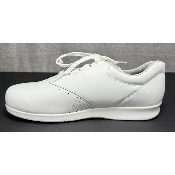 SAS‎ Shoes Women's 11 WW Double Wide Free Time White Leather Walking USA Made