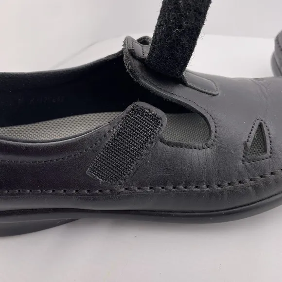SAS Women's Roamer Slip-on Shoes Size‎ 8.5 M Black Comfort Mary Jane