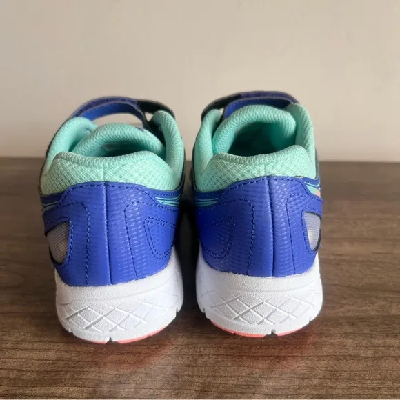 Saucony Cohsion 14 a/c Girls Shoe Size 5 Wide NEW