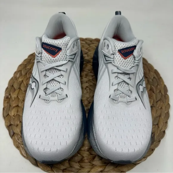 Saucony Triumph 22 Men's Running Shoes Cloud Navy Size 9 WIDE Men's