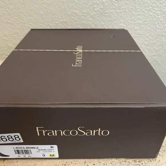 SB14 Franco Sarto Leather Ankle Boots - Jessica Size 9M