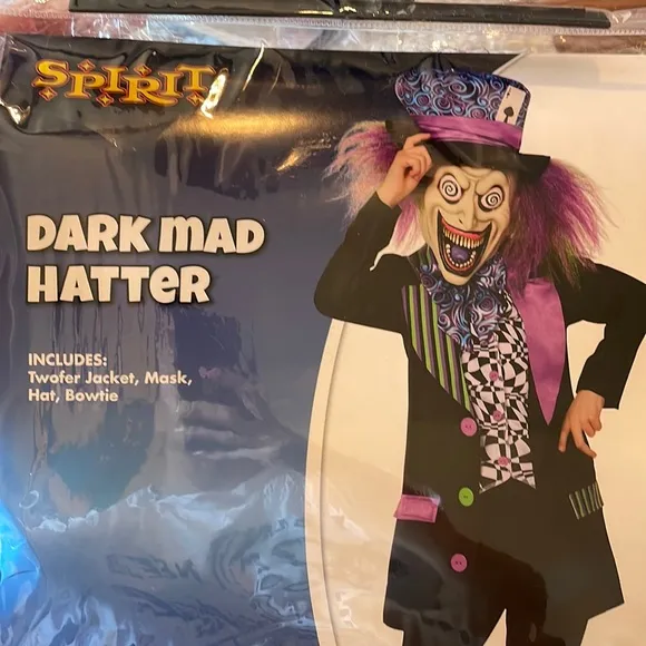 Scary Mad Hatter (Small 4-6)