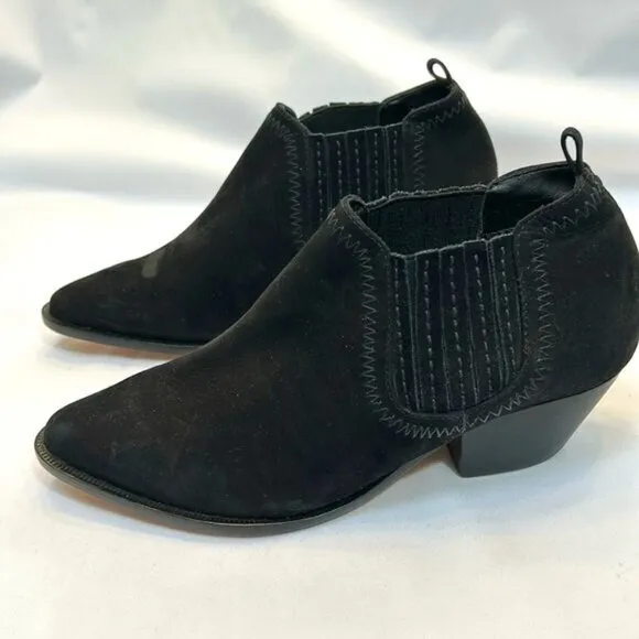 Schultz NWOB Jacqueline Suede Western Style Ankle Booties-Size 5.5 B
