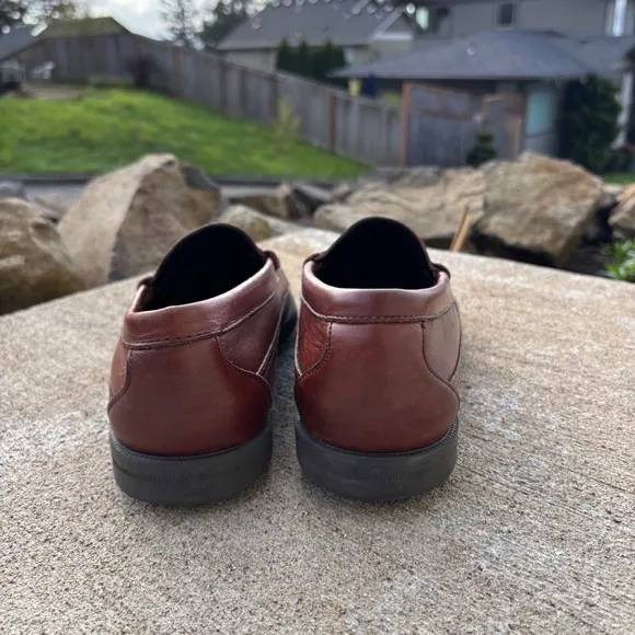 Sebago Men's Shoes Made in USA Size 11 D Brown Leather Tassle Slip On Lo…