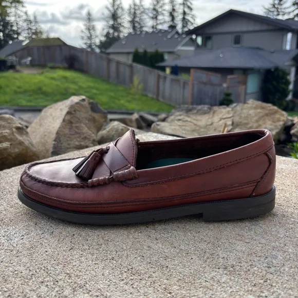 Sebago Men's Shoes Made in USA Size 11 D Brown Leather Tassle Slip On Lo…