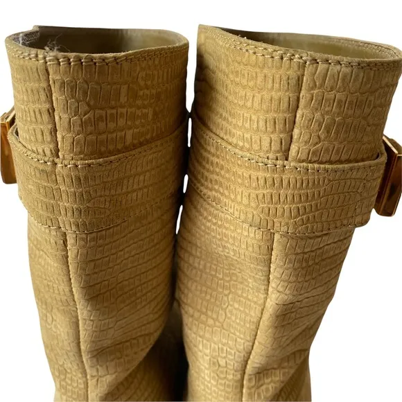 Sergio Rossi Camel Tan Flat Boots Gold Buckle Nubuck Textured Leather size 10 40