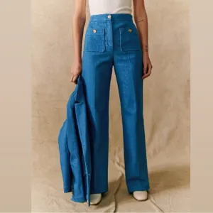 Sezane Flare Blue Jeans with 70s-Inspired Silhouette