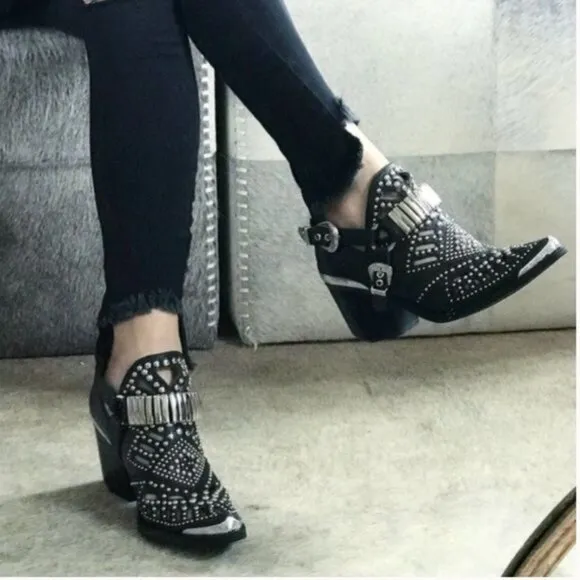 💥SHOWSTOPPER💥JEFFREY CAMPBELL Calhoun 4 Genuine Leather Booties in Black