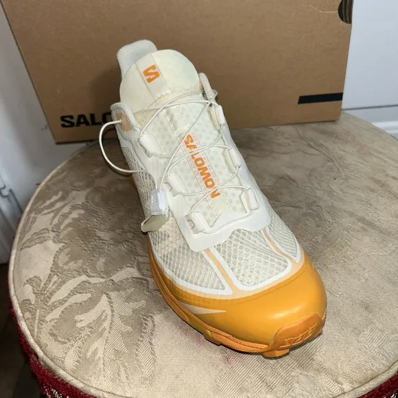 Size 11 M - Salomon XT-6 FT Vanilla Ice/Buckskin Hazelnut shoes
