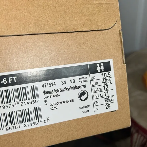 Size 11 M - Salomon XT-6 FT Vanilla Ice/Buckskin Hazelnut shoes