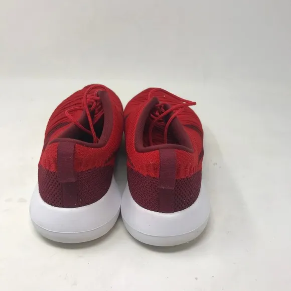 Size 11.5 Nike Men ROSHE 2 FLYKNIT Shoes
