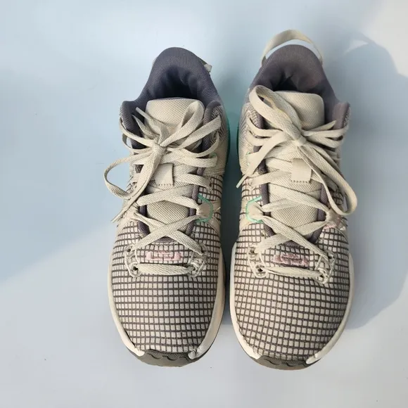 Size‎ 8.5 - Nike LeBron Witness 7 Flat Pewter Mint