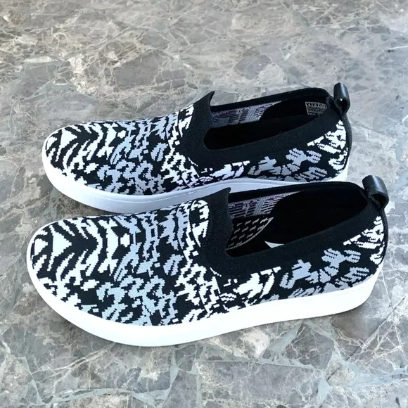 Skechers Air-Cooled Fiercely Slip On Shoes Leopard Animal Print 158273 NEW