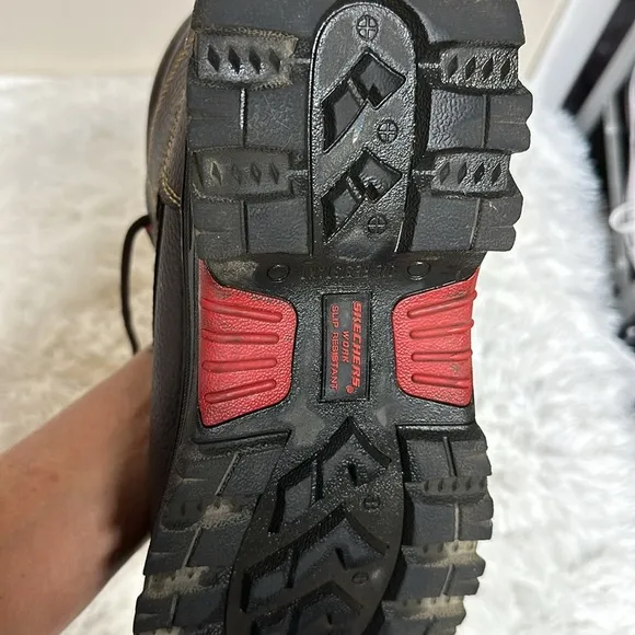 Skechers Men's Burgin Tarlac Steel Toe Work Boot Style 77143 BRN Excellent Cond