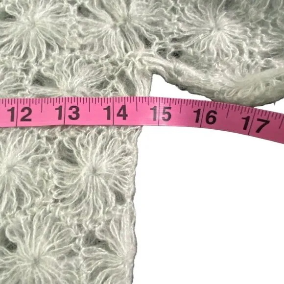 SLEEPING ON SNOW Crochet Snowflake Lightweight Mohair Blend Sweater Green M 16-5